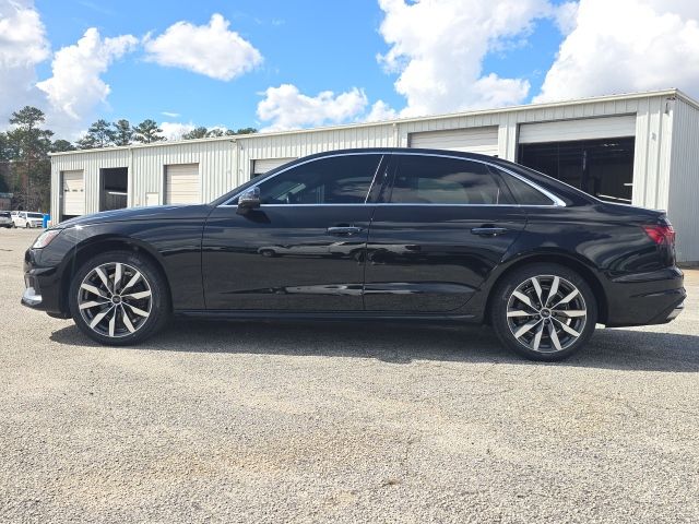 2022 Audi A4 40 Premium Plus:B02144
