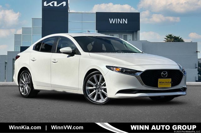 2022 Mazda MAZDA3 Select Sedan FWD
