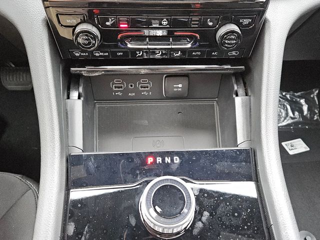 2026 Jeep Grand Cherokee L Altitude 4x4