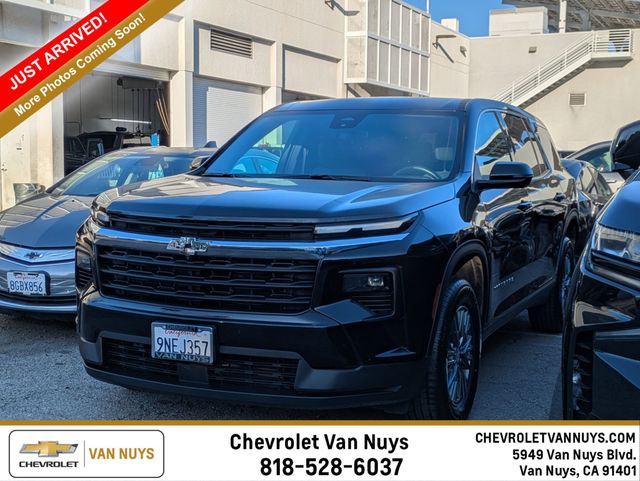 2024 Chevrolet Traverse LS FWD