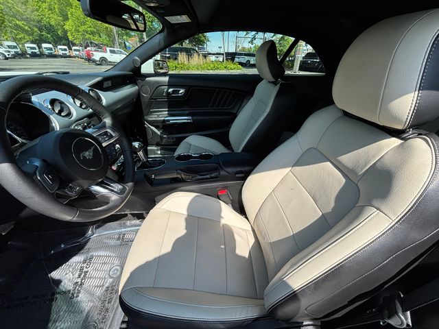2017 Ford Mustang EcoBoost Premium photo