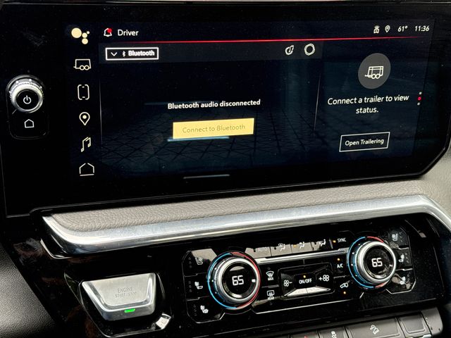 Used 2024 Silver GMC Denali image 25