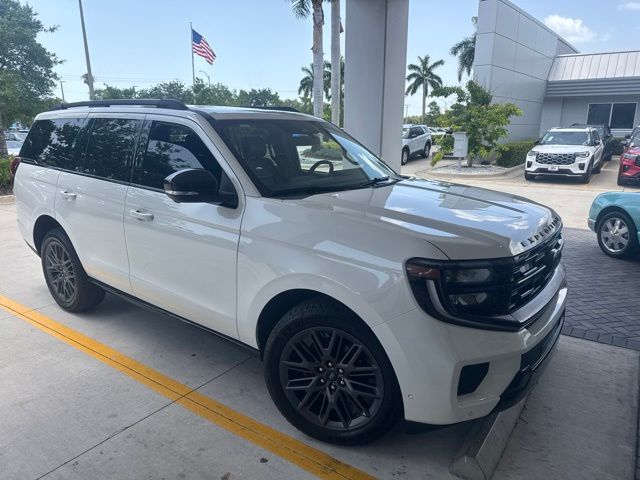 2025 Ford Expedition Blanco (White Metallic) SUV/Crossover Todo terreno Automática
