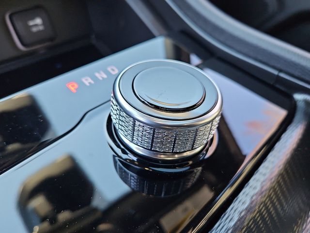 New 2025 White Jeep Altitude X image 21