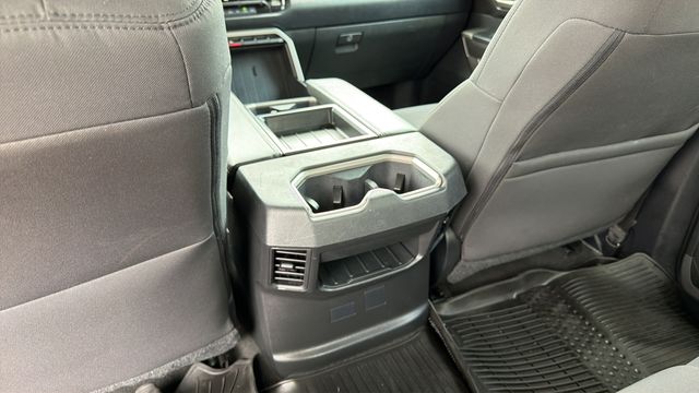 Used 2022 White Toyota SR5 image 20