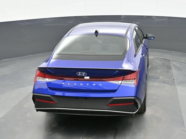 2025 Hyundai Elantra SEL 25