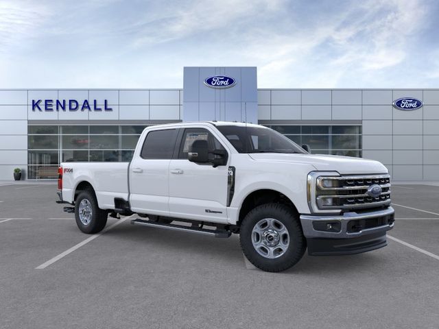 New 2026 Oxford White Ford XLT image 7