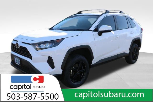 2021 Toyota RAV4 LE 22