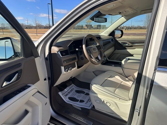 2024 GMC Yukon XL 4WD Denali
