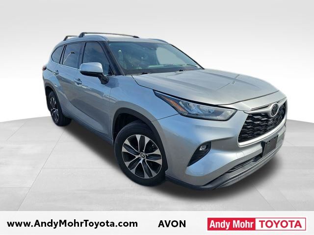 2020 Toyota Highlander XLE FWD