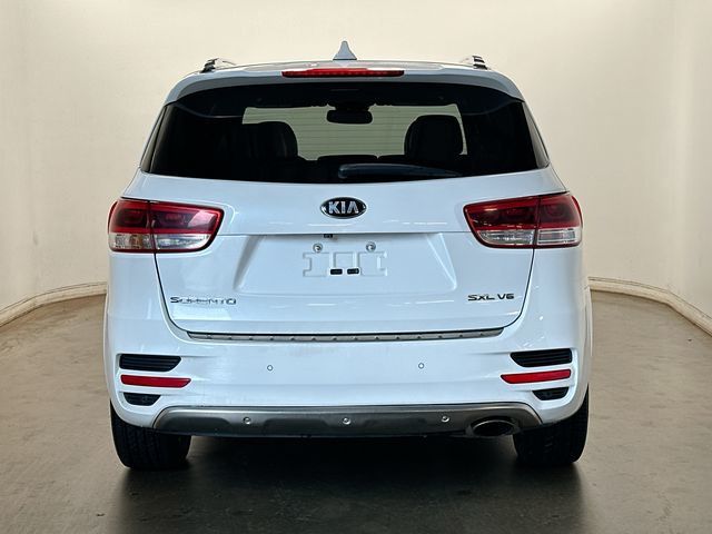 2018 Kia Sorento SX Limited White at Sutliff Volkswagen