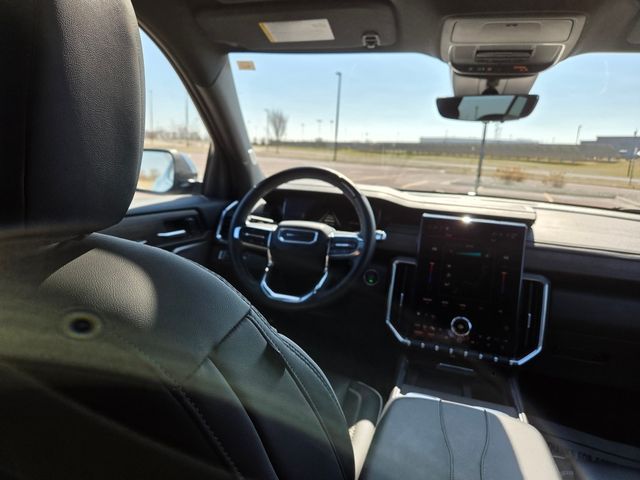 2025 GMC Acadia AWD Denali