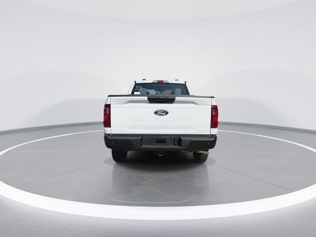 New 2026 Oxford White Ford XL image 7