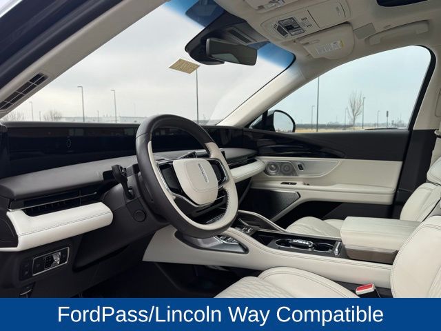 2024 Lincoln Nautilus Black Label