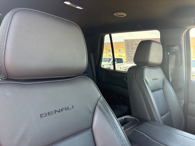 Used 2025 GMC Yukon SUV