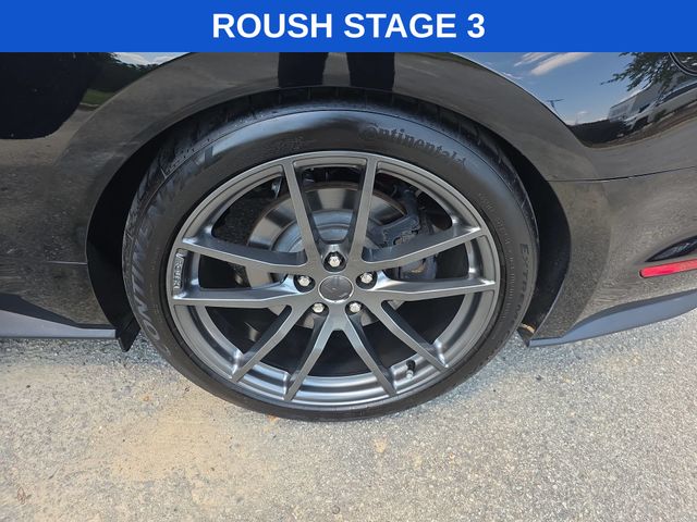 Used 2021 Shadow Black Ford GT Premium image 33