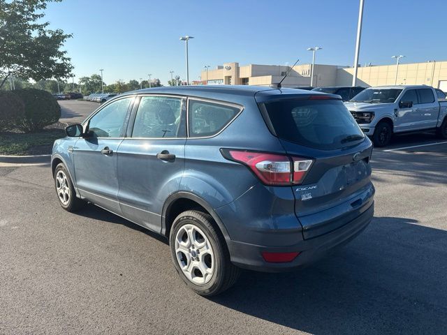 Used 2018 Blue Ford S image 4