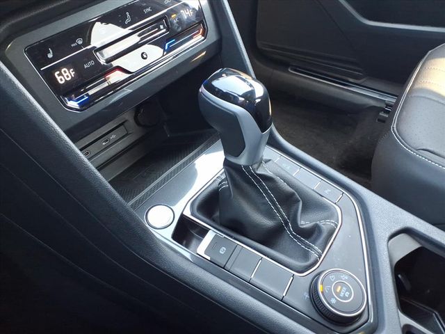 2023 Volkswagen Tiguan - Image 17