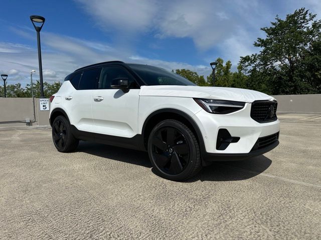 Crystal White with Black Roof 2026 Volvo XC40 SUV / Crossover All-Wheel Drive Automatic