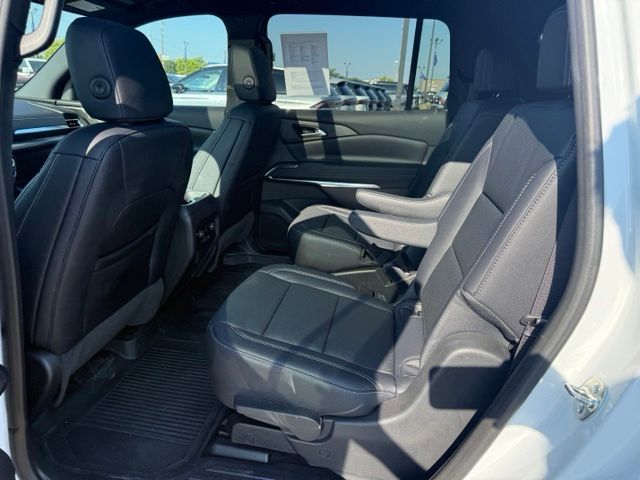 2026 Summit White Chevrolet Traverse LT AWD SUV