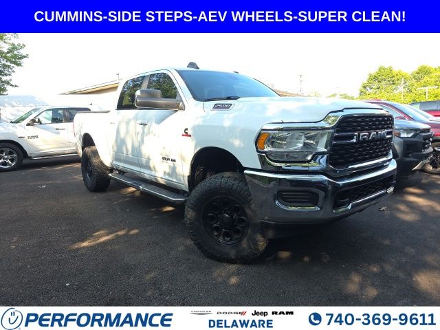 Bright White Clearcoat 2022 RAM 2500 Pickup Truck Four-Wheel Drive 6-Speed Automatic