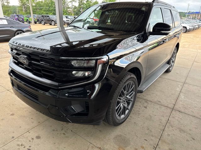 Black Metallic 2026 Ford Expedition SUV / Crossover Four-Wheel Drive Automatic