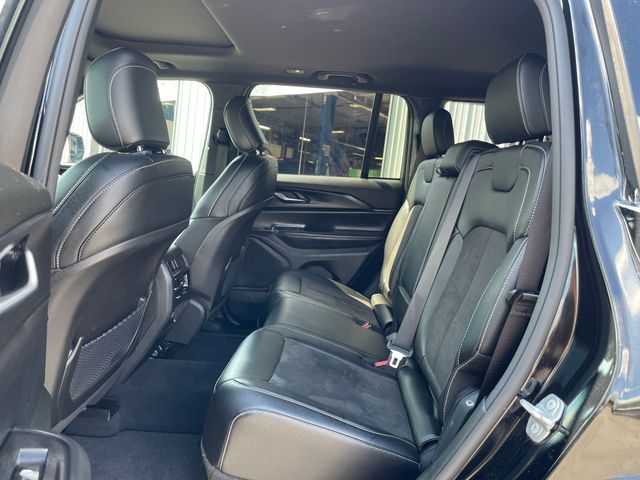 2023 Jeep Grand Cherokee Altitude X - Diamond Black exterior view 12