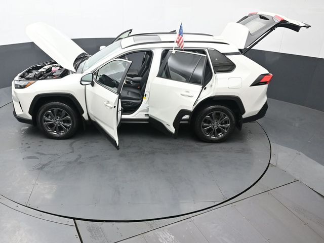 2022 Toyota RAV4 Hybrid XLE Premium 54