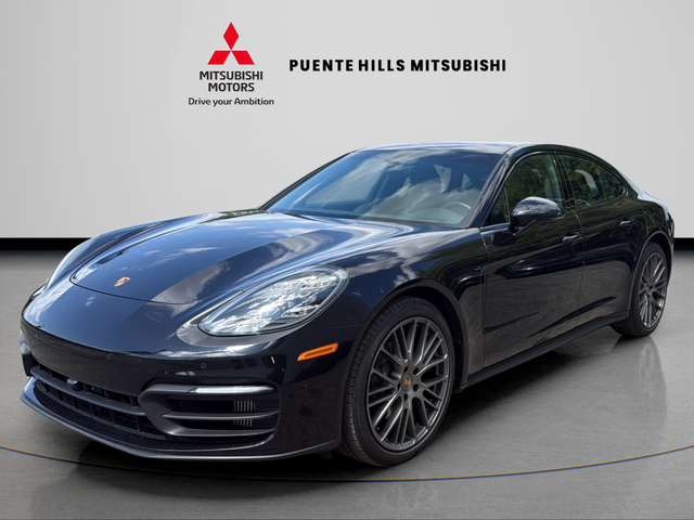 2022 Porsche Panamera Platinum Edition