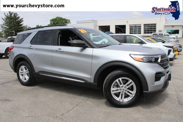 Silver Metallic 2023 Ford Explorer SUV / Crossover All-Wheel Drive Automatic