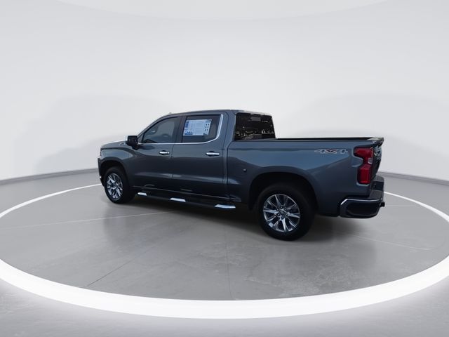 Used 2020 Gray Chevrolet LTZ image 6