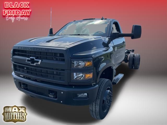 2023 Chevrolet Silverado 1500 LT 3