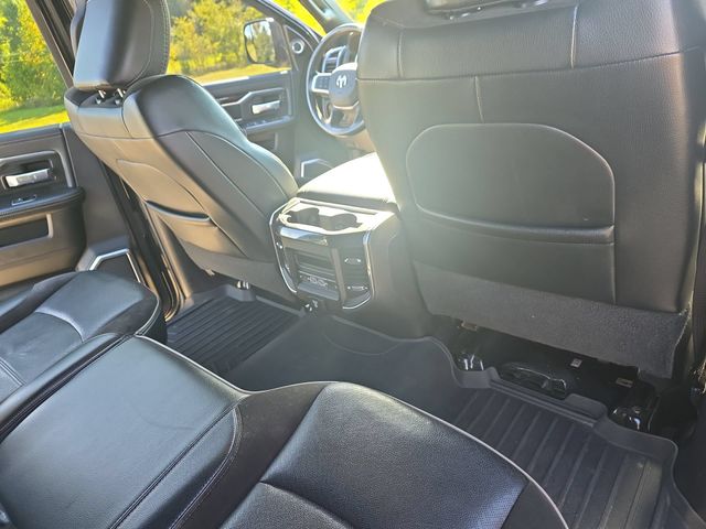 Used 2022 Diamond Black Ram Laramie image 12