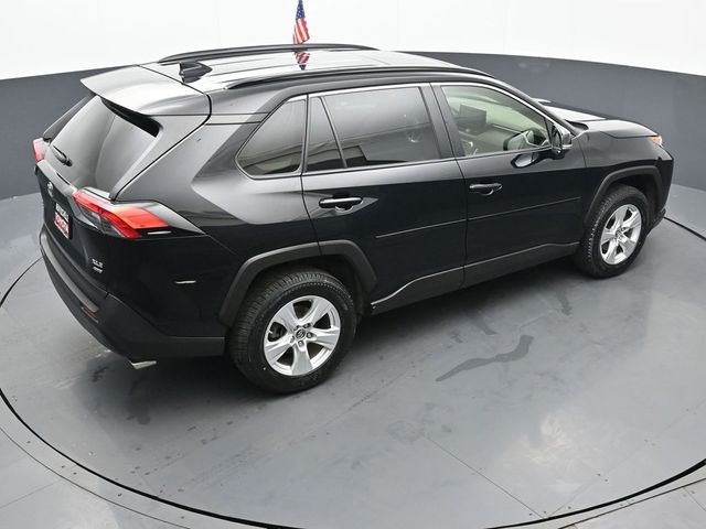 2019 Toyota RAV4 XLE 42