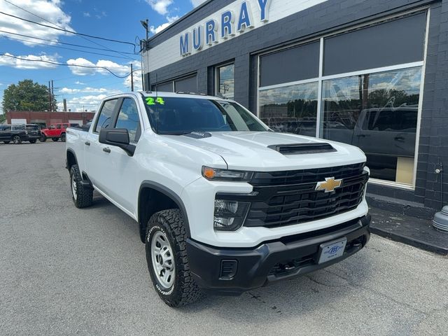 Summit White 2024 Chevrolet Silverado 3500HD Pickup Truck Four-Wheel Drive Automatic