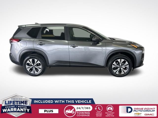 2023 Nissan Rogue SV - Image 2