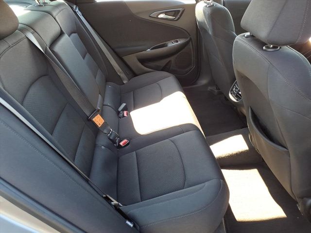 2023 Chevrolet Malibu - Image 22