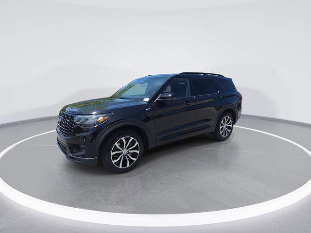 New 2026 Agate Black Metallic Ford ST-Line image 4