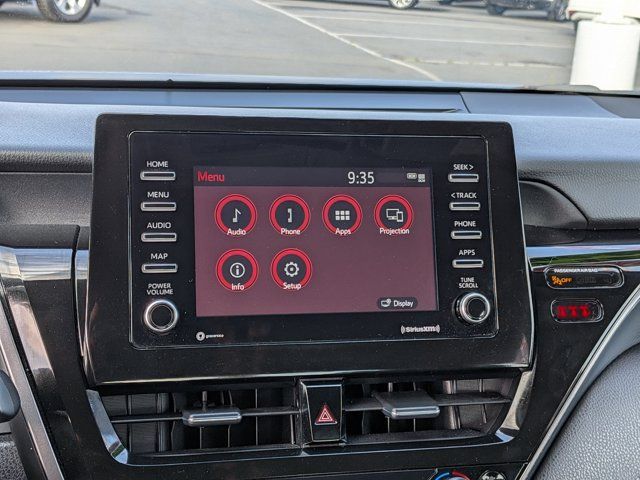 2024 Toyota Camry SE - Photo 19