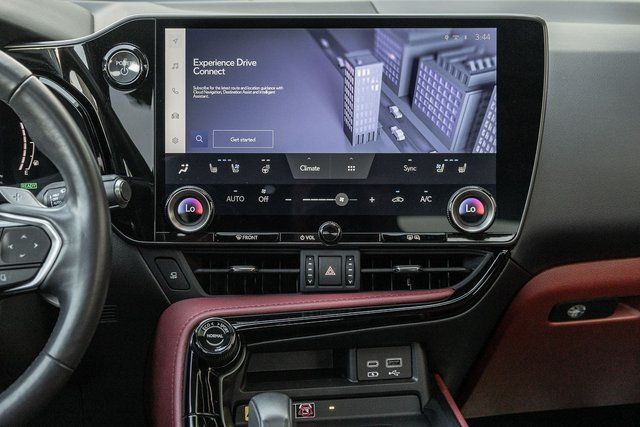 2024 Lexus NX 350h Premium photo