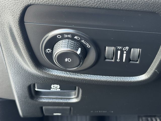 2023 Jeep Grand Cherokee L Limited White/off-white at Big Star Chrysler Jeep Dodge Ram 