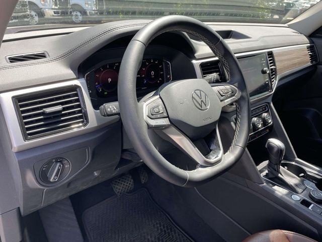 2023 Opal White Pearl Volkswagen Atlas SEL AWD SUV