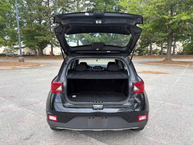 Used 2023 Black Hyundai SEL image 24