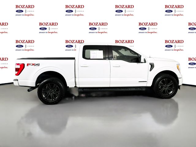 2021 Oxford White Ford F-150 Lariat 4X4 Truck