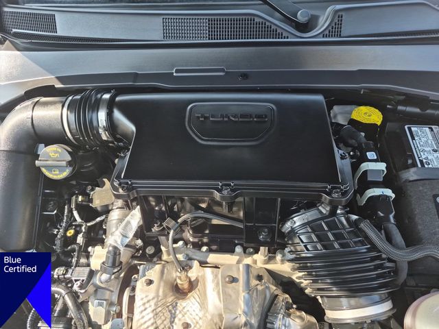 Used 2023 Gray Jeep Latitude image 36