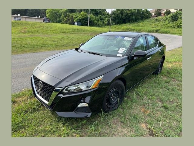 Super Black 2020 Nissan Altima 2.5 S AWD Sedan All-Wheel Drive Continuously Variable Transmission