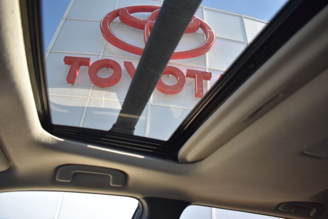 2022 Toyota Corolla Cross XLE - Photo 34