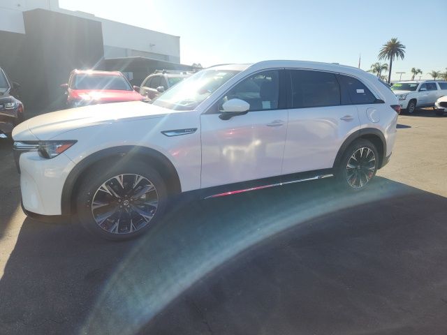 2024 Mazda CX-90 PHEV Premium 2