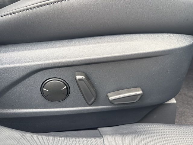 New 2026 Gray Ford Premium image 22