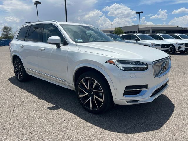 2023 Volvo XC90